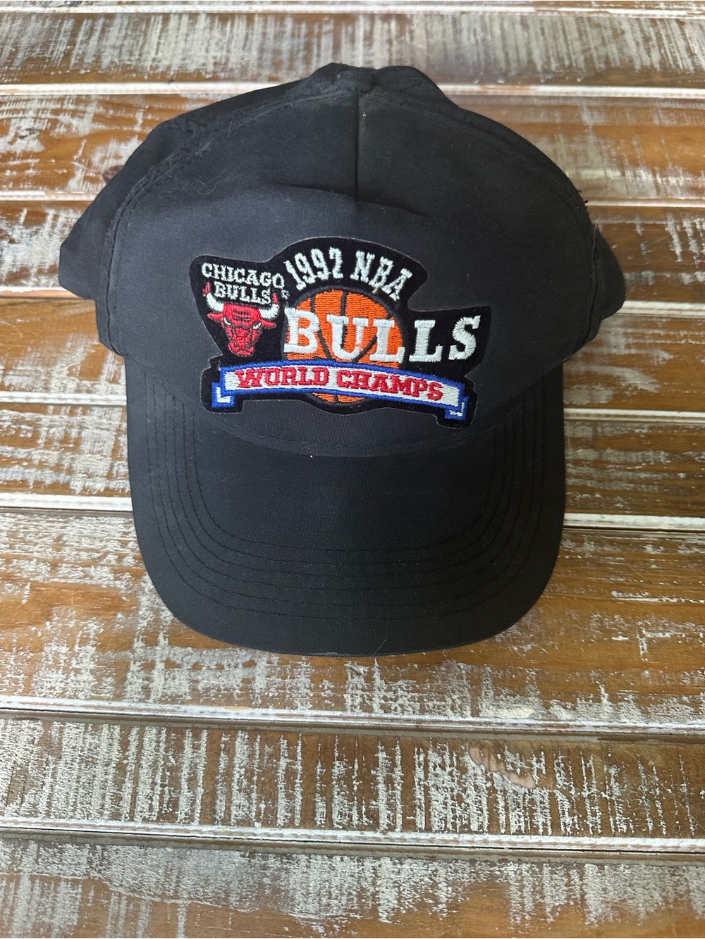 Universal Black Chicago Bulls 1992 NBA World Champs Hat